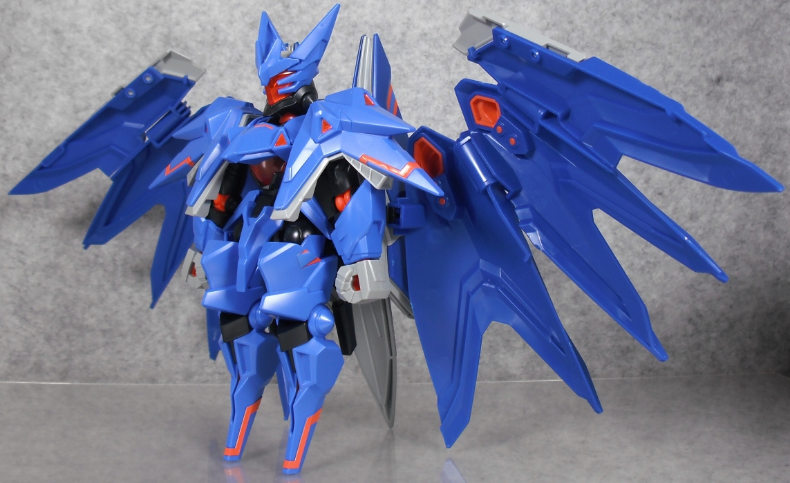 ダンボール戦機 「ファントム」 レビュー