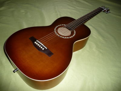 Art&Lutherie Ami Cedar Antique Burst