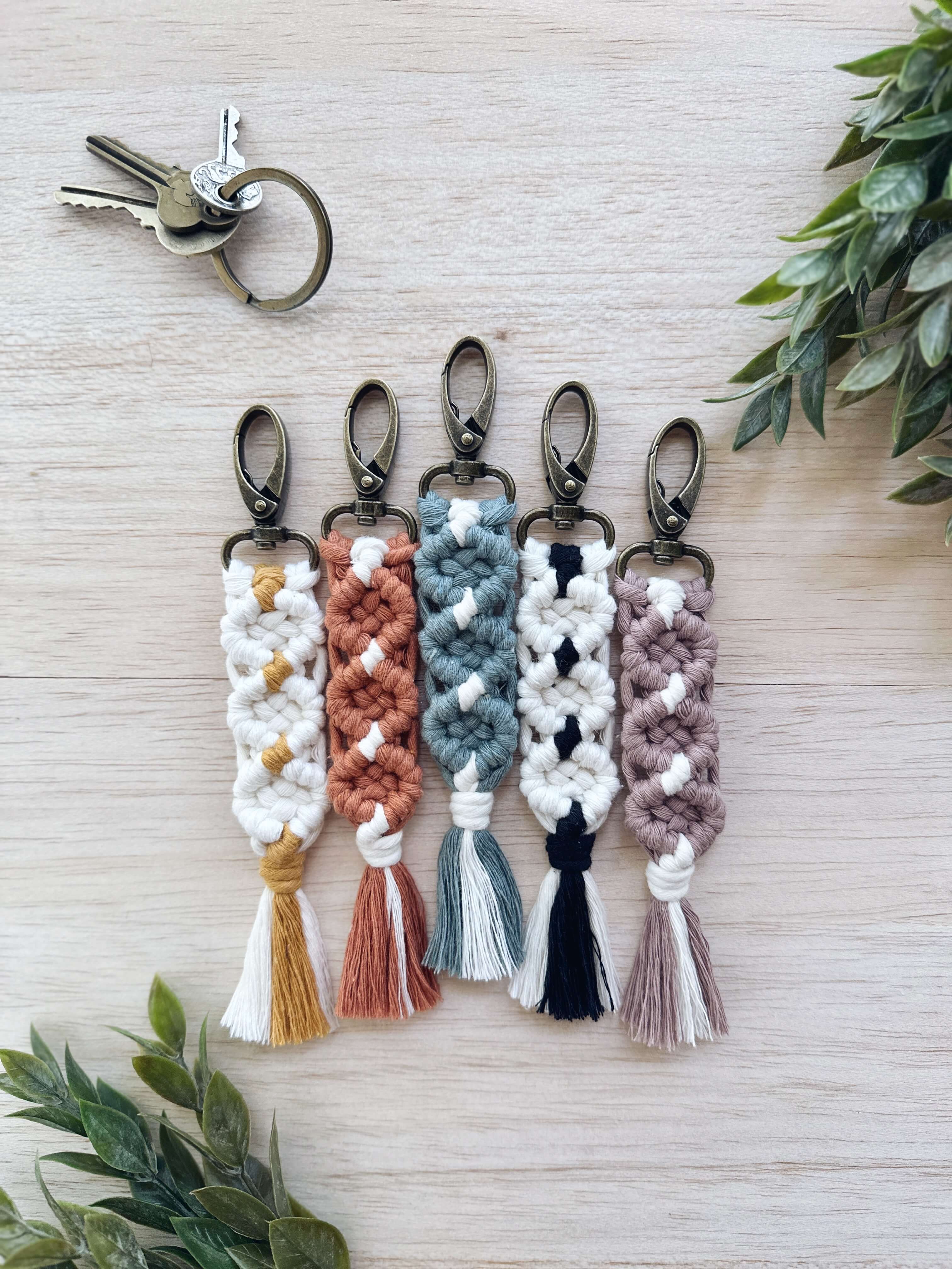Camellia Boho Macrame Keychain – Manifold Witness