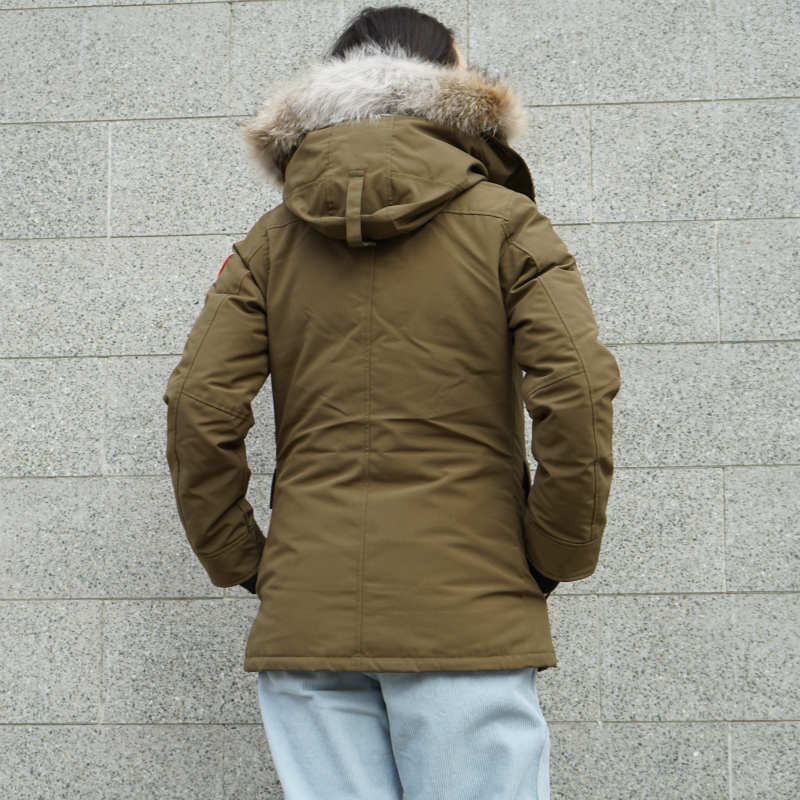 CANADA GOOSE］ CHARLOTTE PARKA 2300JL – MaW SAPPORO