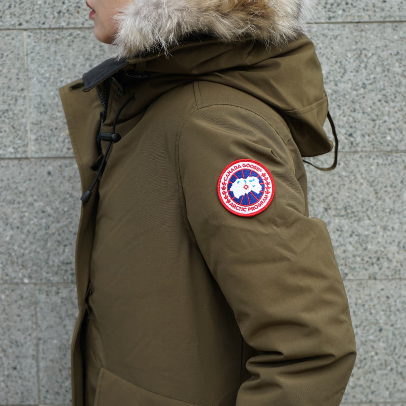 CANADA GOOSE］ CHARLOTTE PARKA 2300JL – MaW SAPPORO