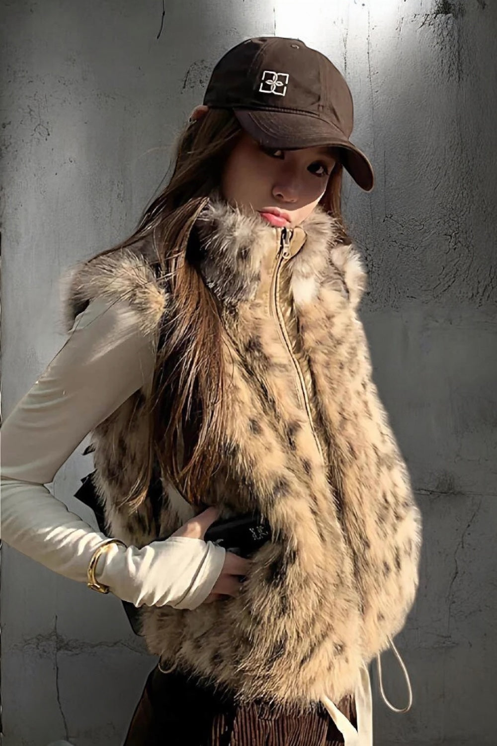 Leopard Faux Fur Zip Vest mry002217