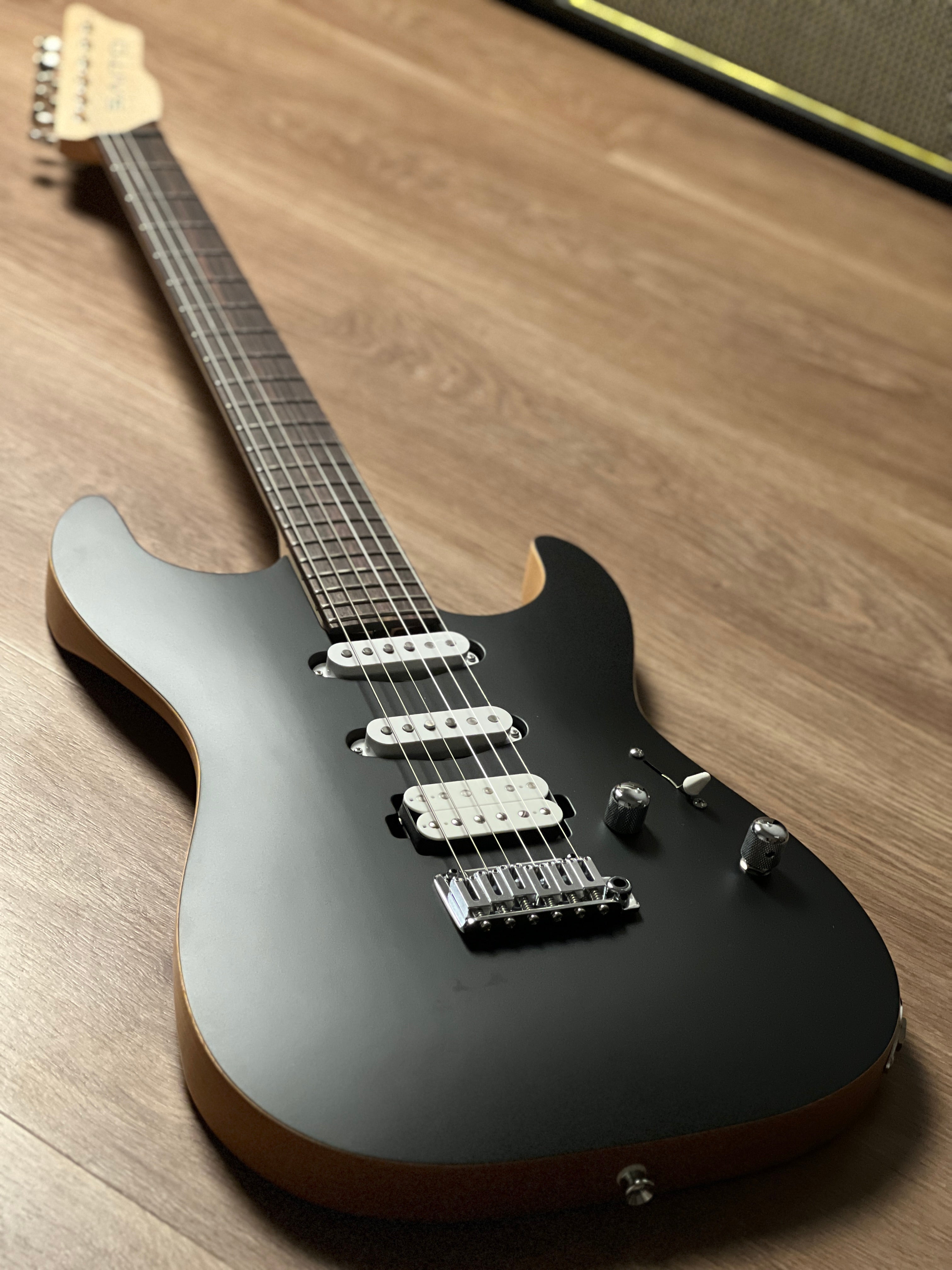 Saito S-622 SSH with Rosewood in Black 242737 – nafiriguitar.com