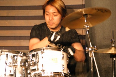 Janne Da ArcのドラマーShujiさん来校！！: NSM Entame Blog