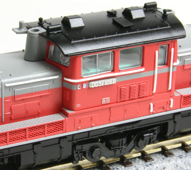 DD51(JR貨物エンジン更新車)