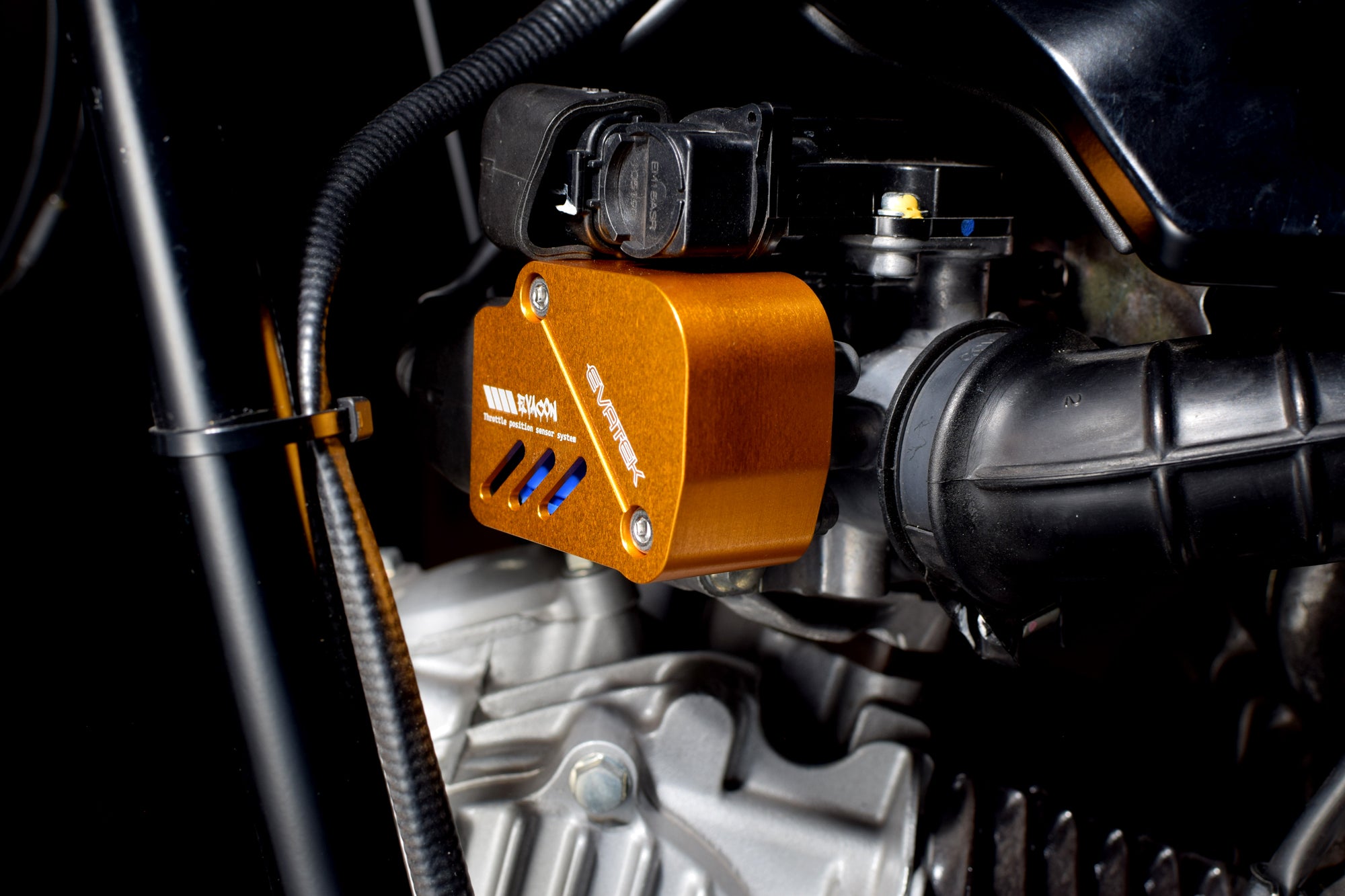 エヴァテック CNCスロットルポジションセンサーカバー – 【KOHKEN