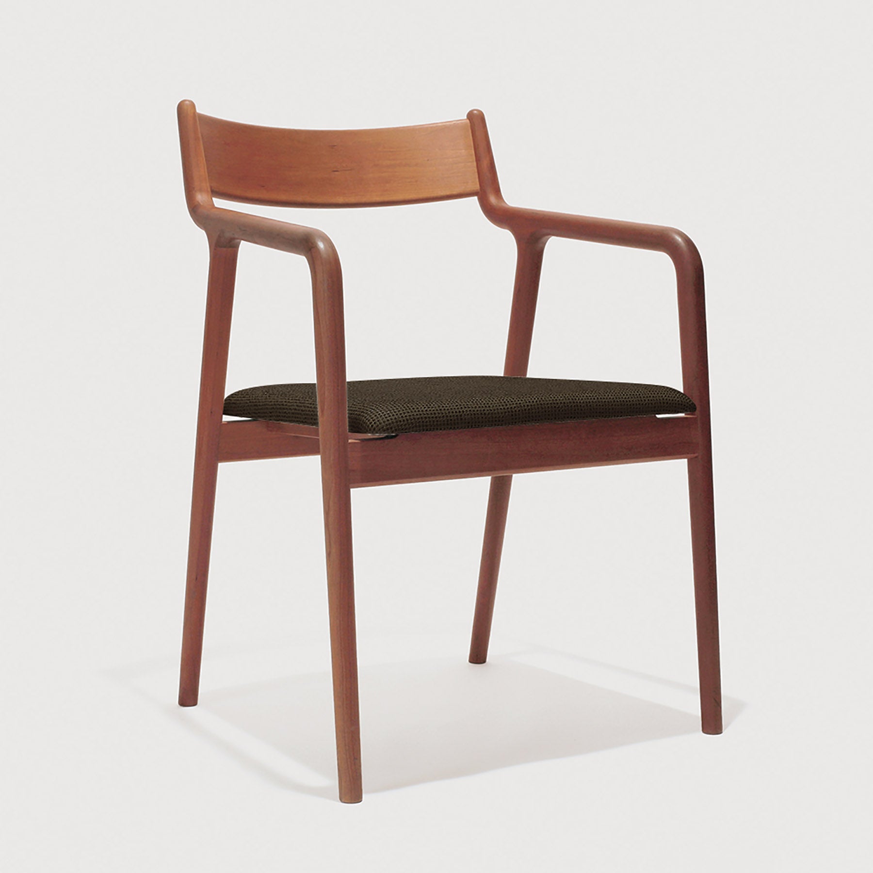 宮崎椅子製作所｜pepe arm（革張り）｜村澤一晃｜アームチェア