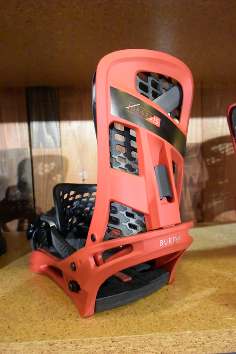 17/18モデル BURTON GENESIS – A-BONY