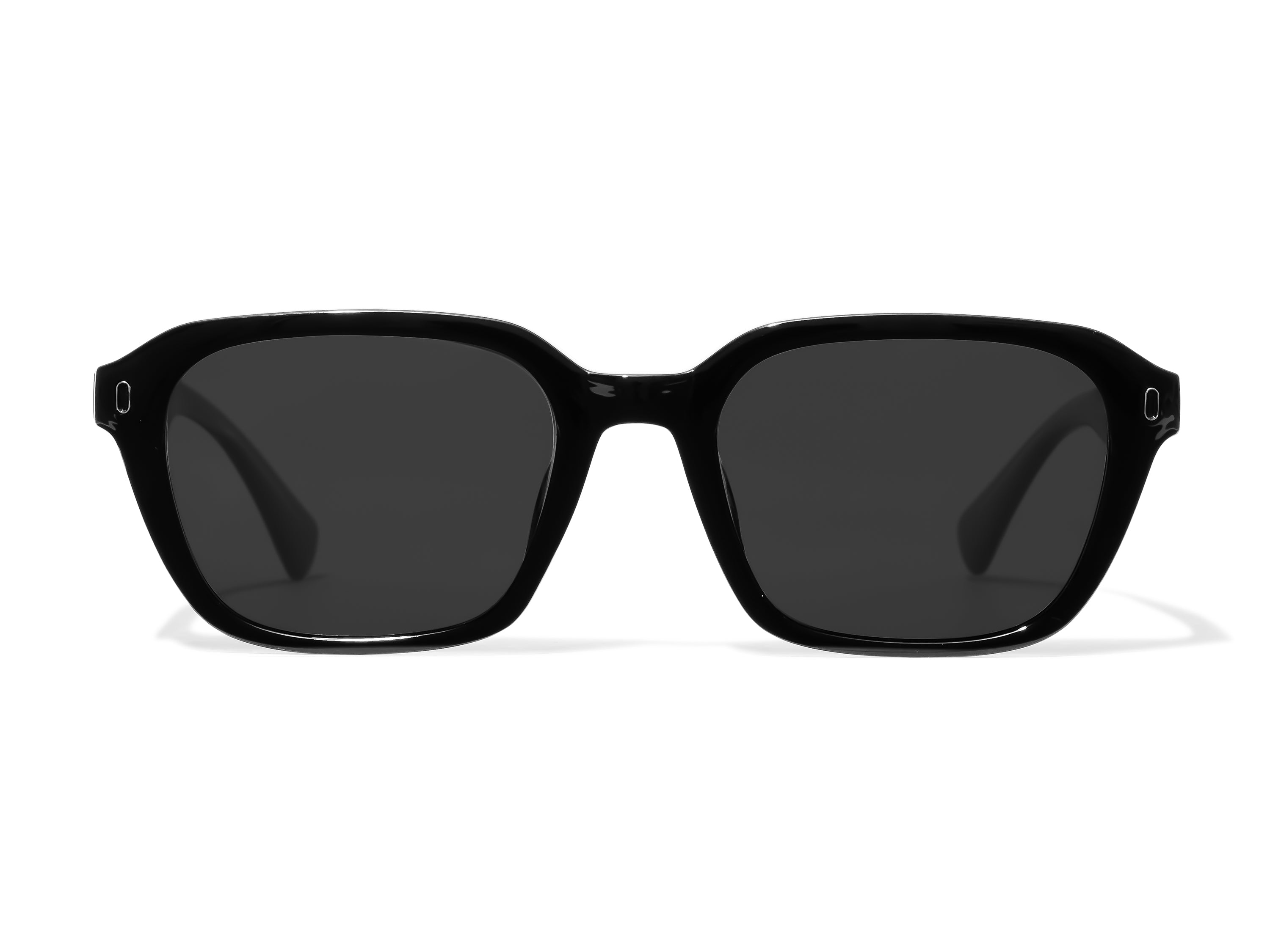 Amster_Black_on_Black_Front_Vi