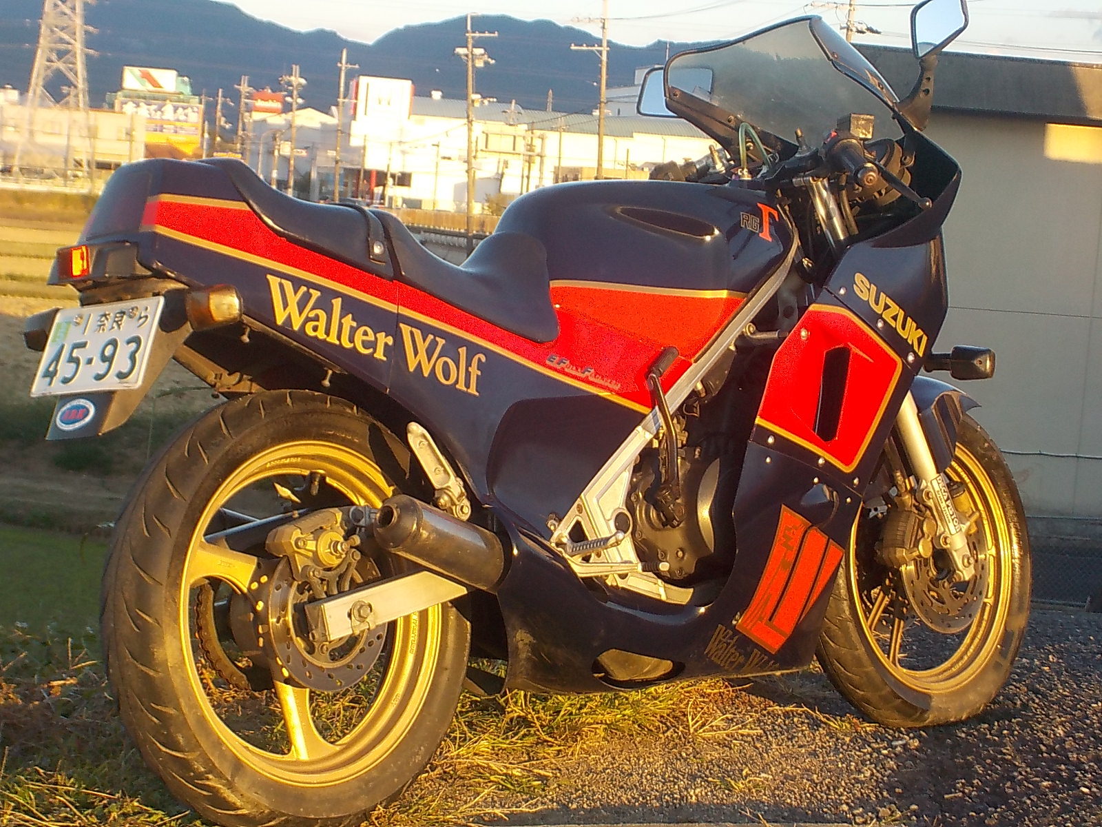 入荷情報 RG250Γウォルターウルフ: レストアくんのブログ