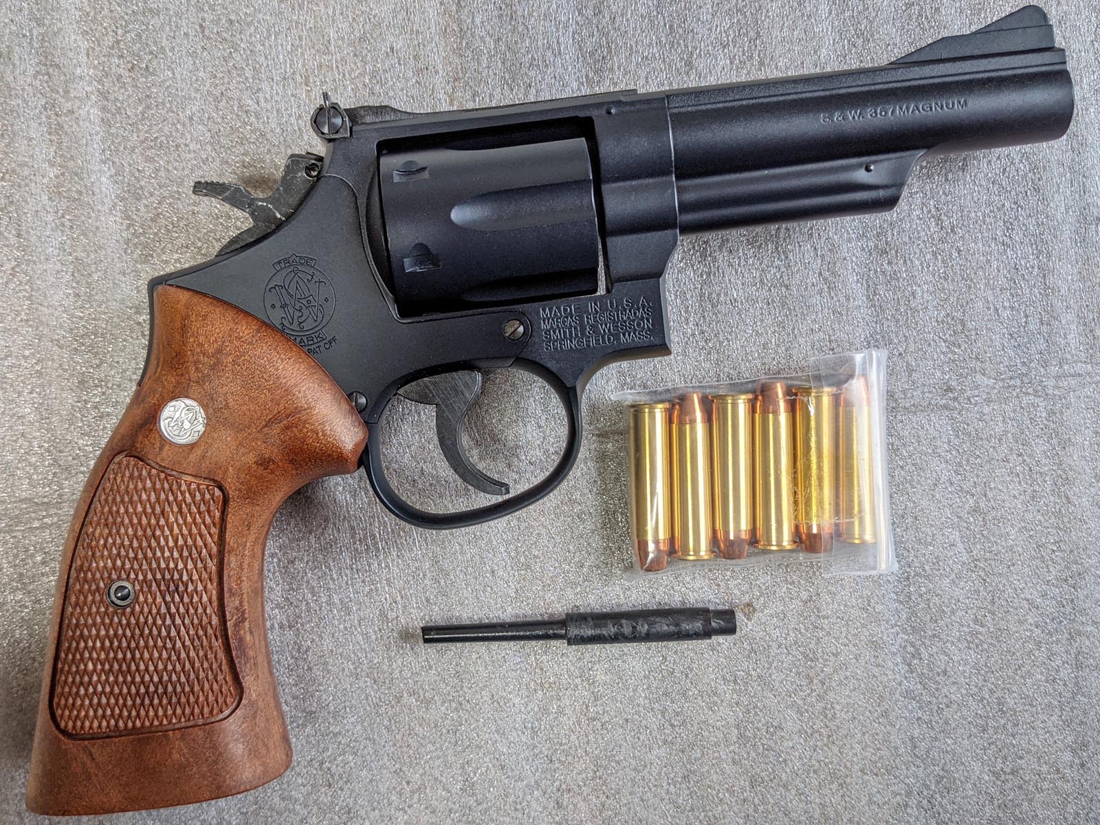 HWS ハートフォード S&W M19 4インチ ブルーブラック | 万丈 一致