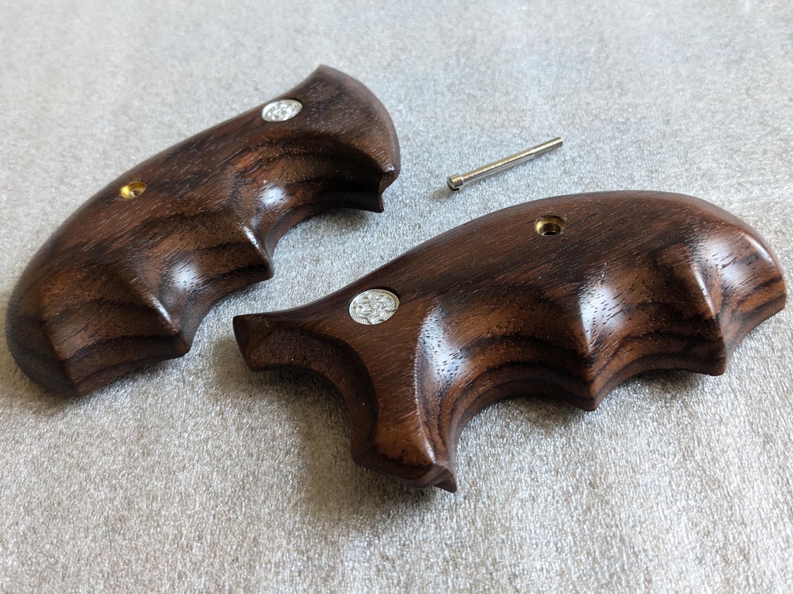 タナカ Kフレーム 木製ラウンドバット用ファイティンググリップ | 万丈