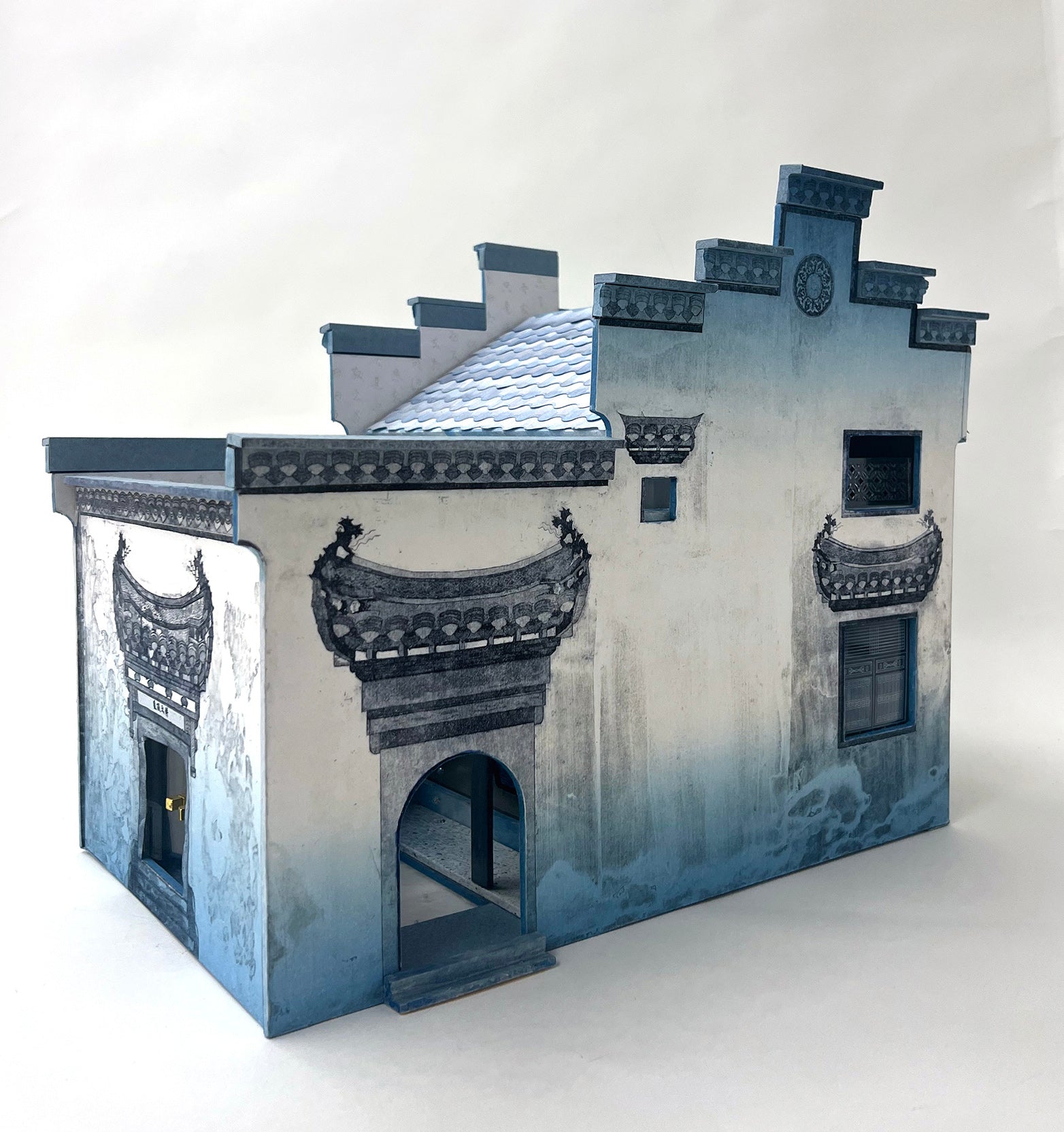 藍染め和紙を使った立体造形 | アワガミファクトリー オンラインストア