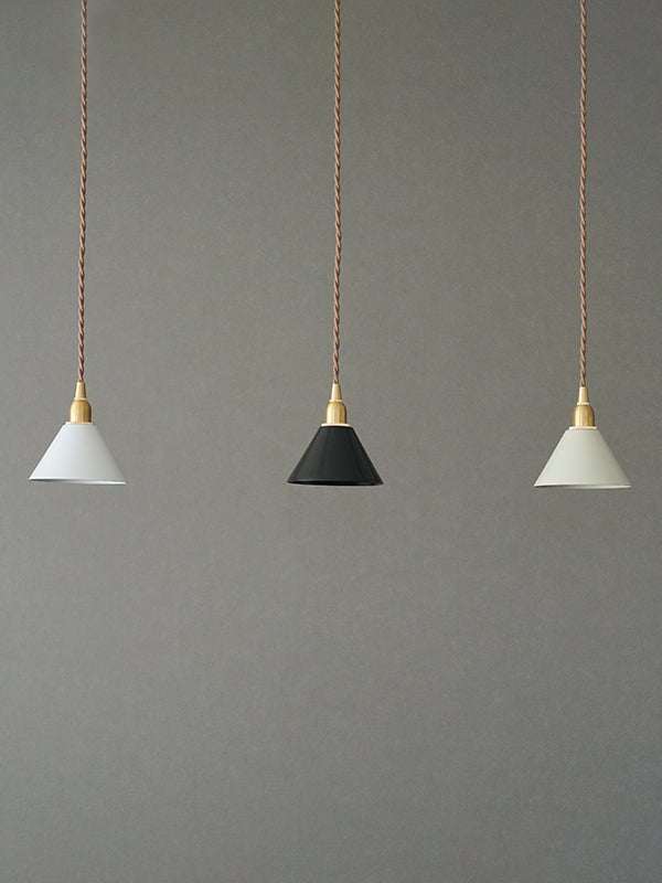 ピエニ アイアンシェード コニック | AXCIS ONLINE