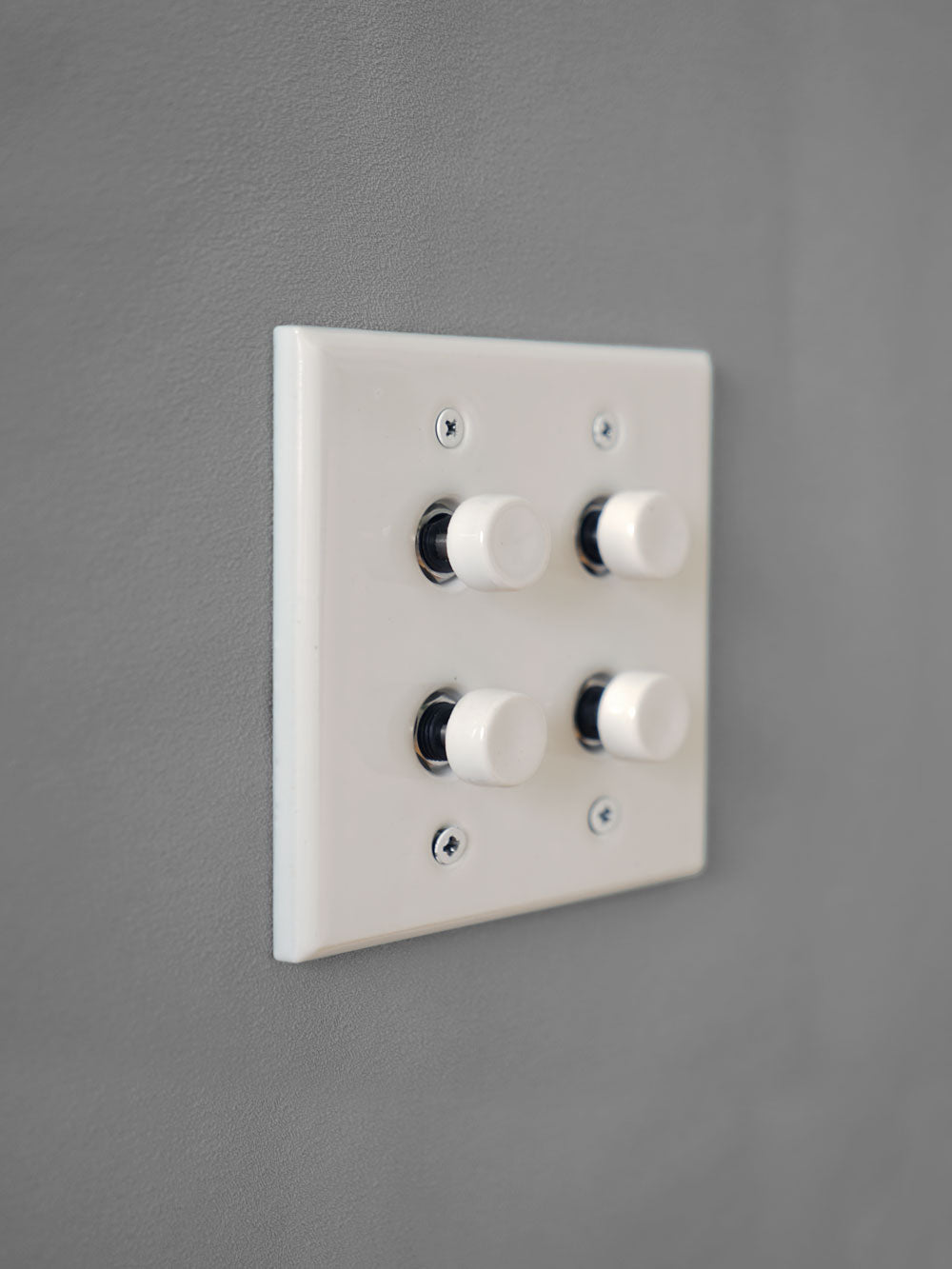 セラミックプレート4プッシュスイッチ ホワイト | AXCIS ONLINE