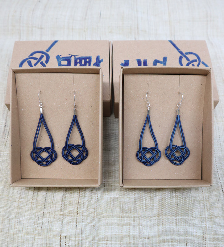 藍染 水引あわじ結びピアス アクセサリー – AiAii
