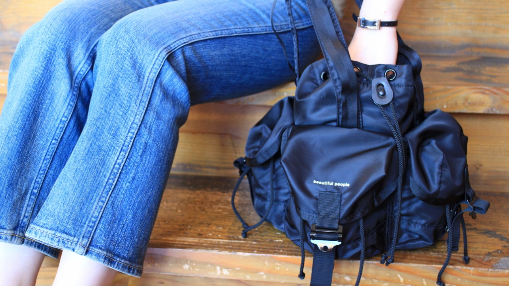 beautiful people – New Arrivals – A.I.R.AGE WEB SITE