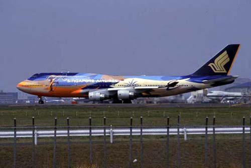 シンガポール航空 特別塗装 B747-412 9V-SPK トロピカルメガトップ
