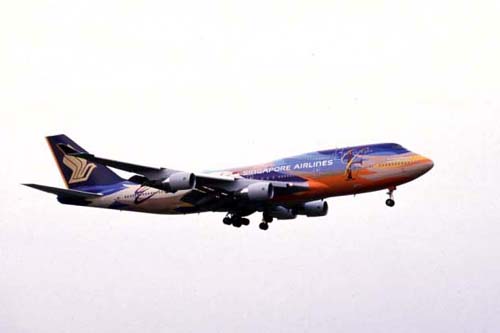 シンガポール航空 特別塗装 B747-412 9V-SPK トロピカルメガトップ