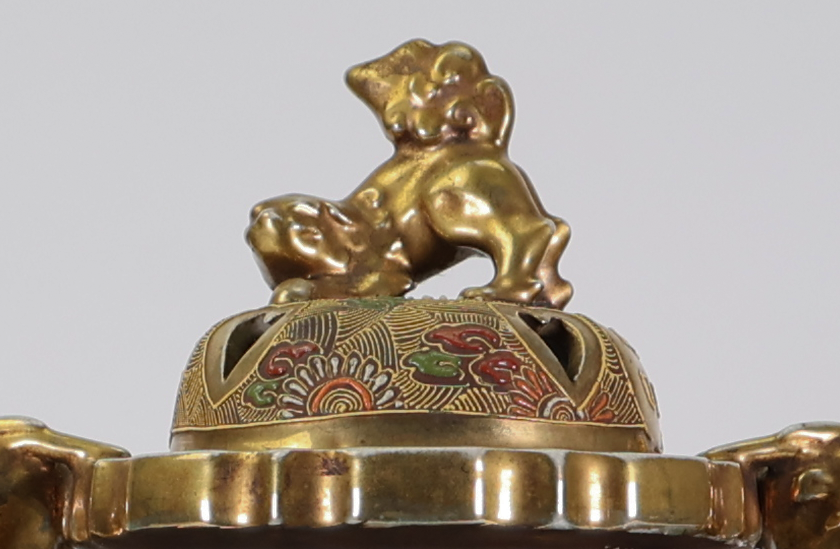 京薩摩錦光山造銘香炉 | 骨董品・美術品の買取 出張買取・鑑定対応