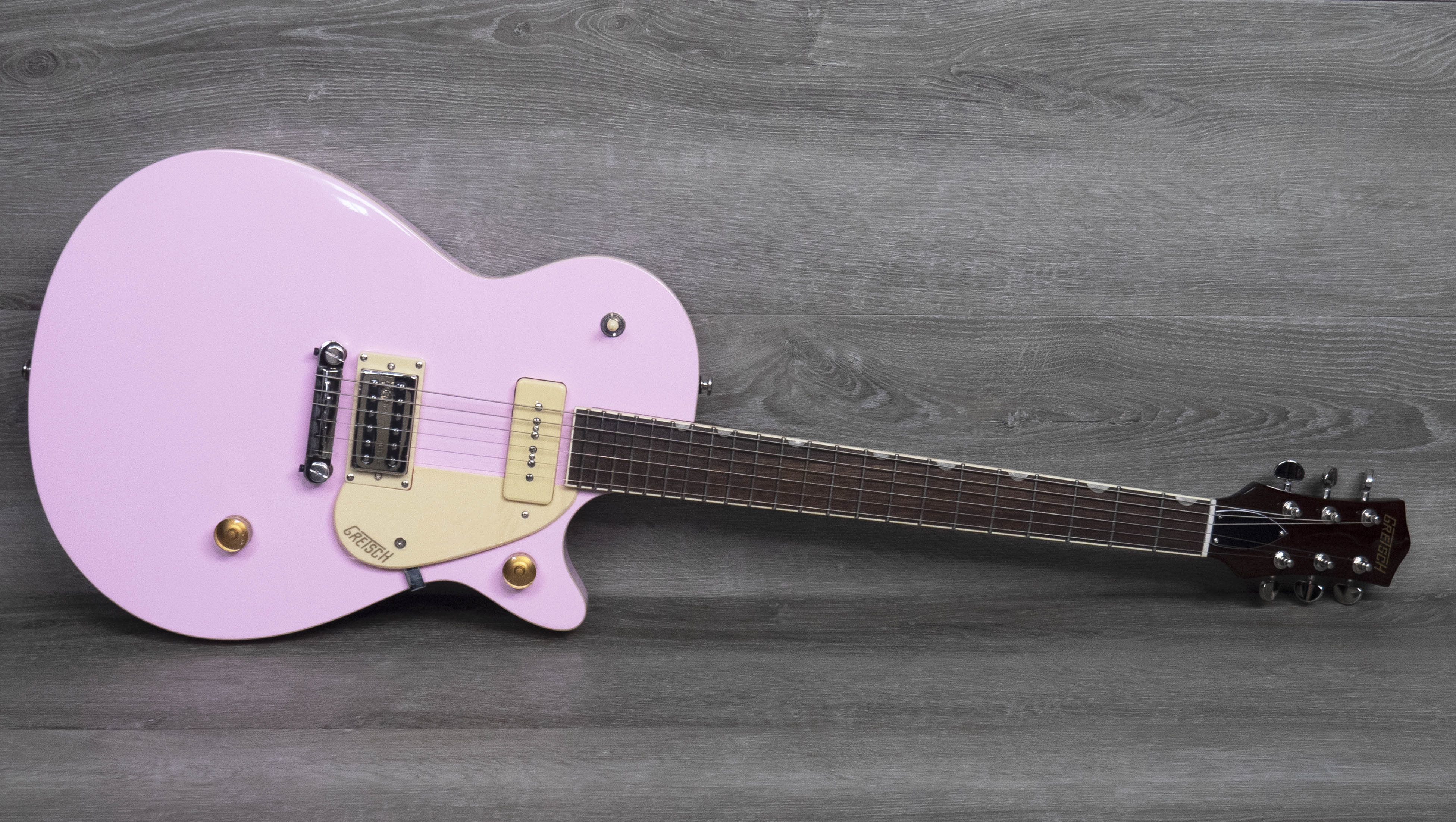 Gretsch G2215-P90 Streamliner Jr Jet, Shell Pink – A Strings