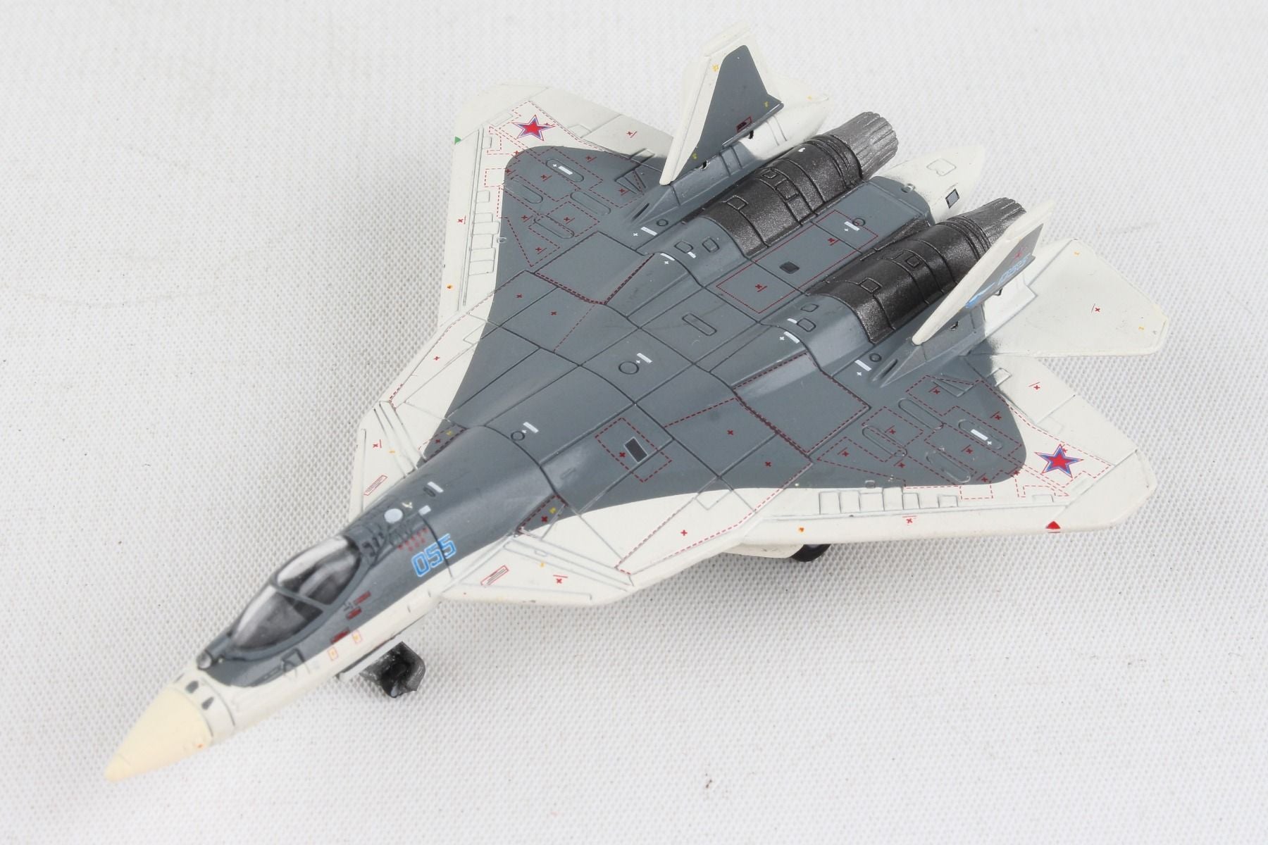 Herpa | Sukhoi T-50 White Shark (Su-57 Prototype) 1:200 Scale