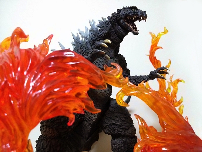S.H.MonsterArts ゴジラ2000ミレニアム スペシャルカラーバージョン