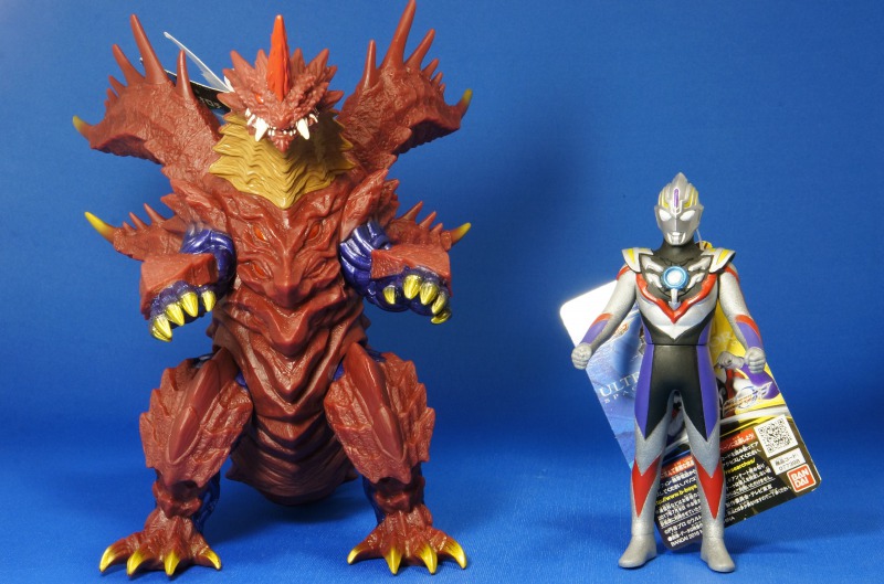 ソフビレビュー ウルトラ怪獣DX マガオロチ | D・Cの超卵～(元