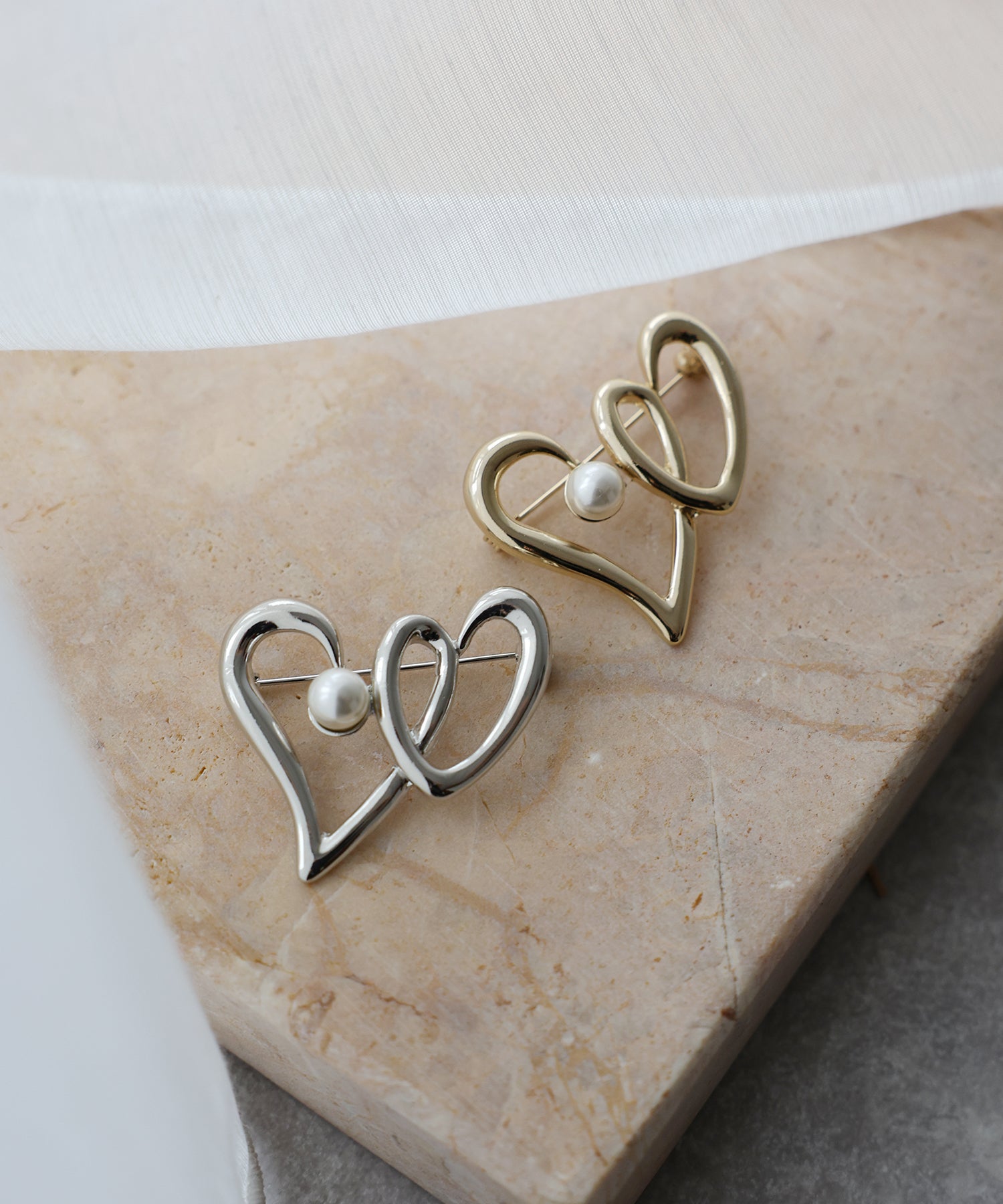 ダブルハートブローチ【ネコポス】 – BLUE ONLINE