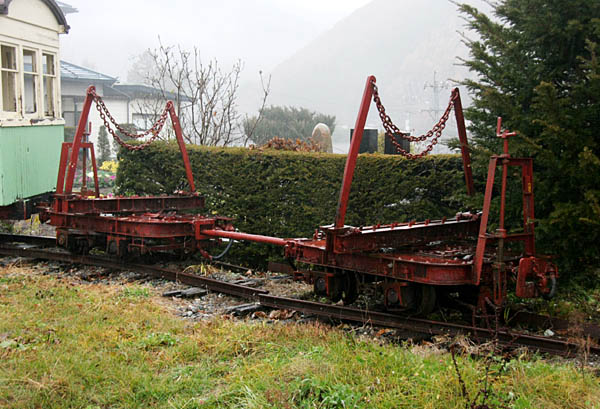 木曽森林鉄道No99＋C形客車＋運材台車