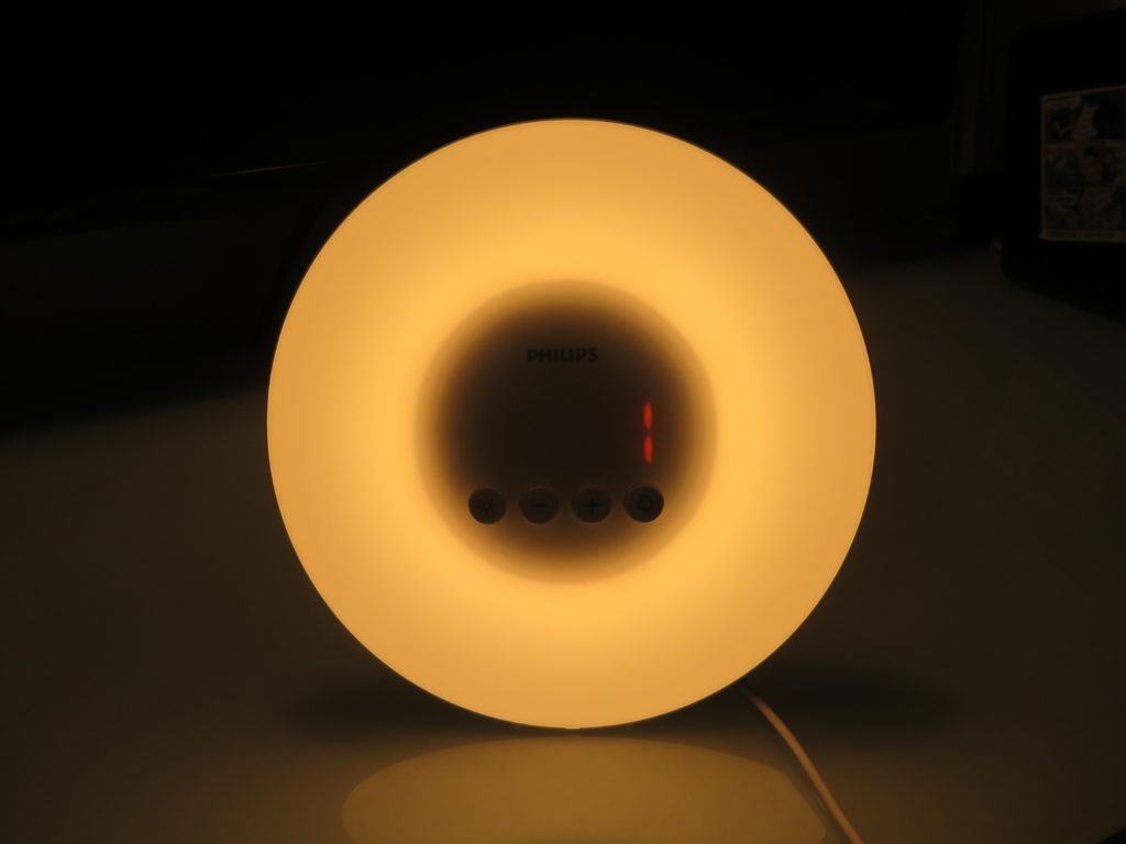 光目覚まし時計のフィリップス製『ウェイクアップライト』を購入レビュー