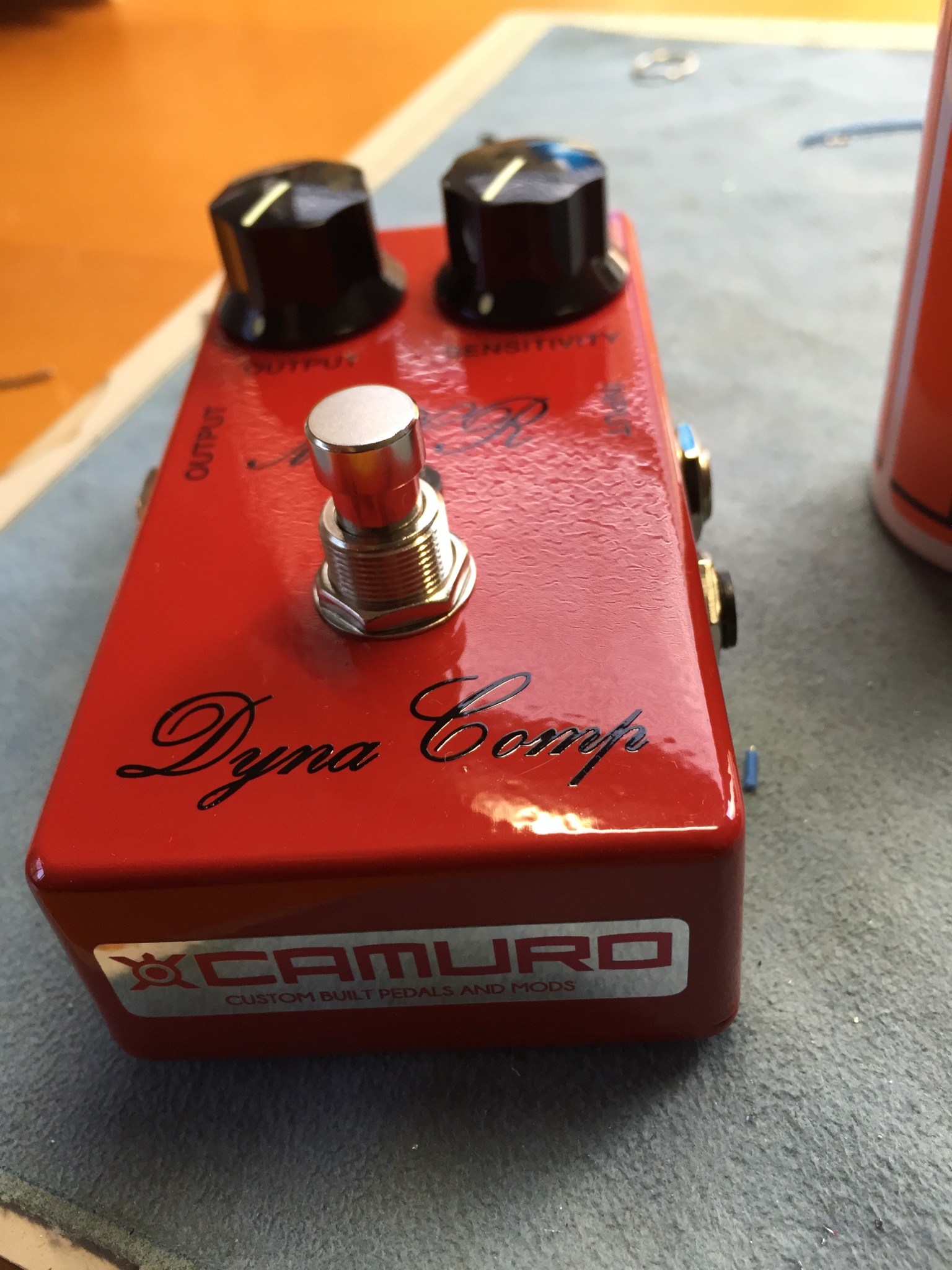 MXR '76 Dyna Comp MOD: DCジャック/LED/トゥルーバイパス