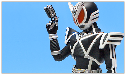 仮面ライダーファイズ』 仮面ライダーデルタ - 脳細胞破壊銃