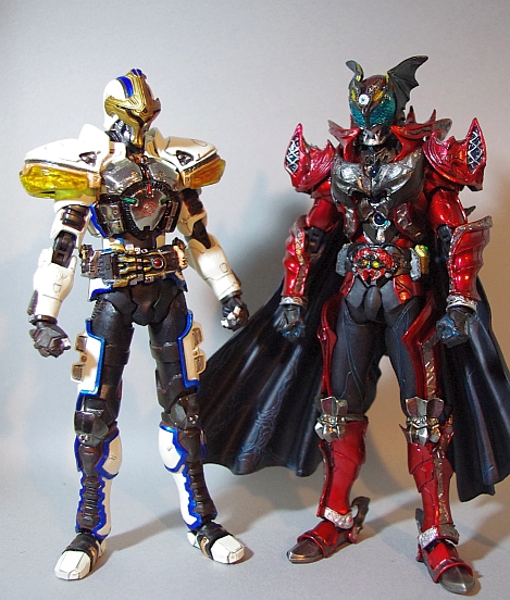 S.I.C. 54 仮面ライダーイクサ ＆ ダークキバ - オウマガテツ