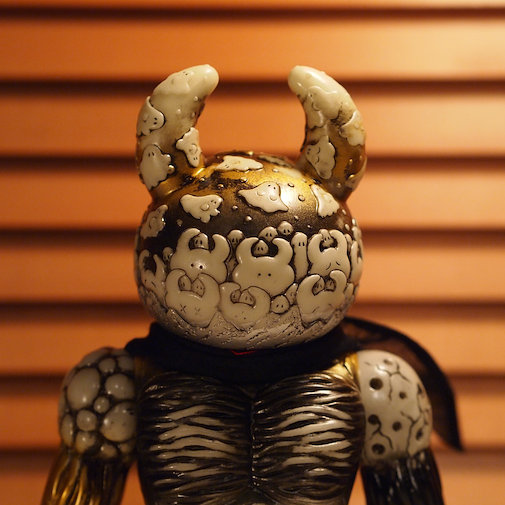 リアルヘッド × UAMOU リアルウアモウ - エスムスザイン es muss sein