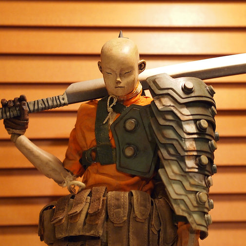 threeA Tomorrow King SHOGUN - エスムスザイン es muss sein