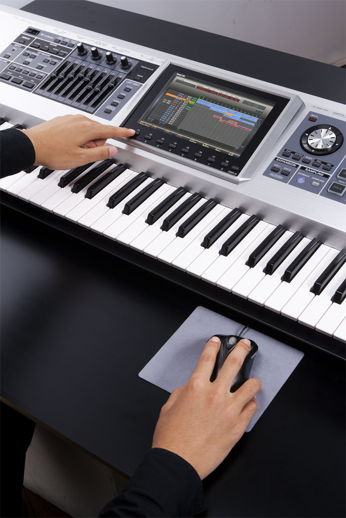 Roland - Fantom-G8 | Workstation Keyboard
