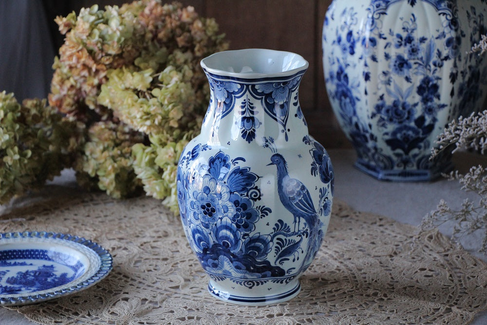 鳥の絵柄のデルフト焼きフラワーポット（高さ26cm） オランダ