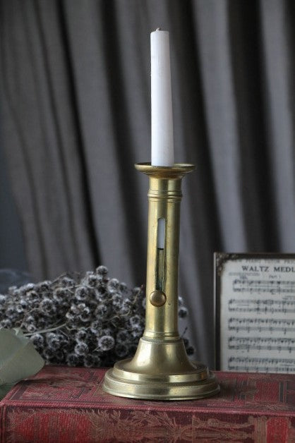 風合いが素敵なキャンドルスタンド（燭台) フランスアンティーク雑貨