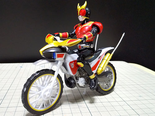 食玩 SO-DO CHRONICLE 仮面ライダークウガトライチェイサー2000＆装甲