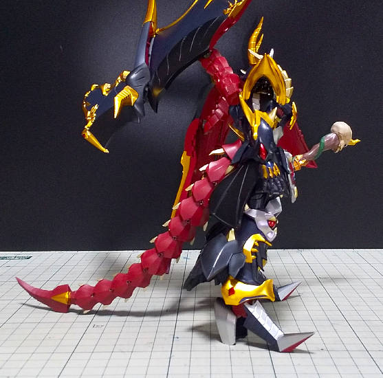 METAL ROBOT魂 サタンガンダム＝モンスターブラックドラゴン（リアル