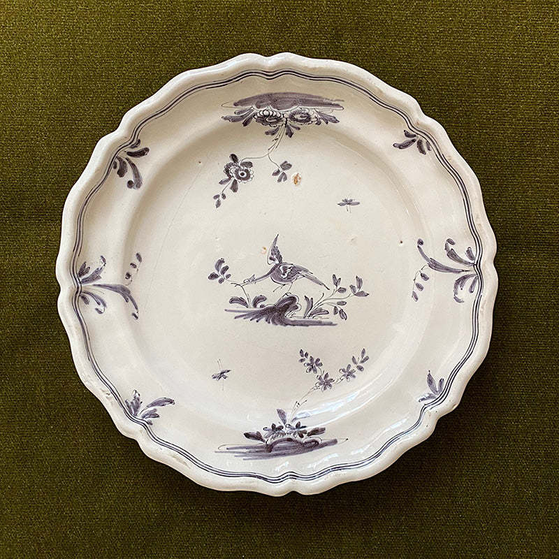 ムスティエ皿 マンガン釉 直径24cm フェニックス 陶器 フランス