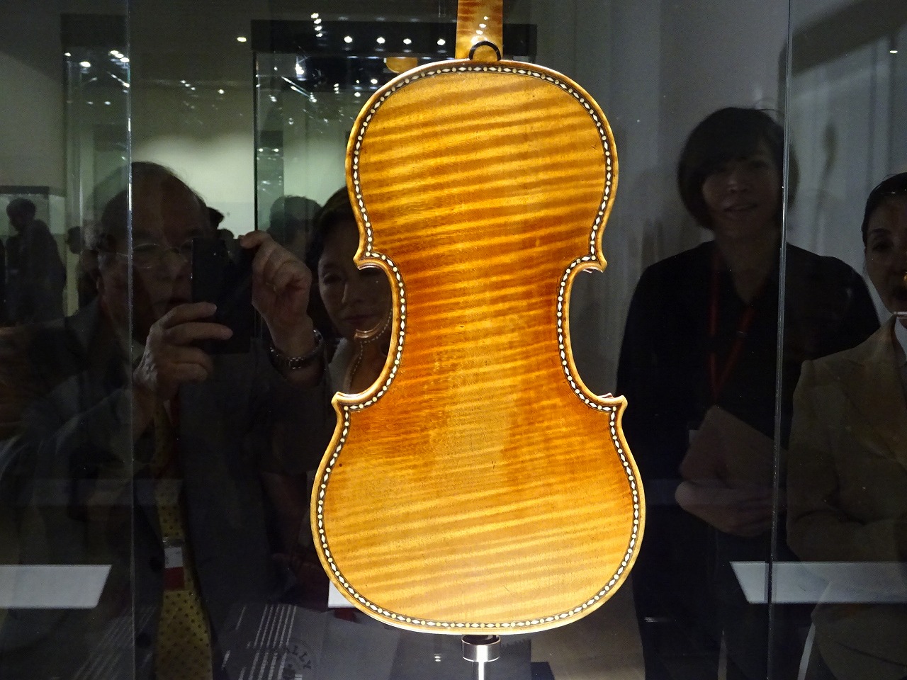 推定総額210億円の弦楽器が集合。1週間だけ！「ストラディヴァリウス