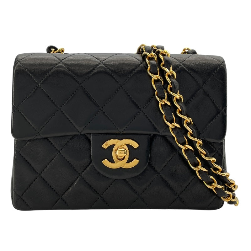 シャネル CHANEL ミニマトラッセ18 A01115 3番台 ブラック ゴールド