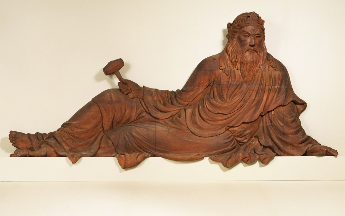 e国宝 - 破風装飾木彫原型