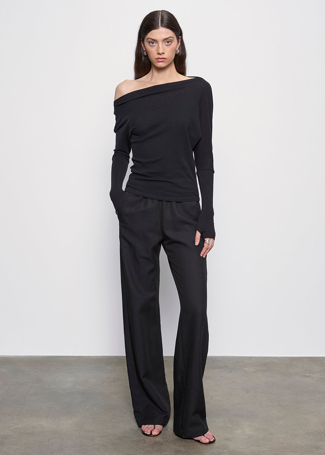 Cashmere Cuffed Off Shoulder L/S | Black – Enza Costa