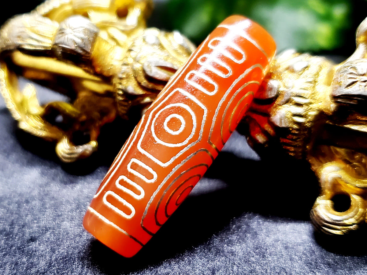 879 天珠 白毫天珠 龍紋 希少天珠 貴重 珍品 dzibeads！ 最高品質】dZi