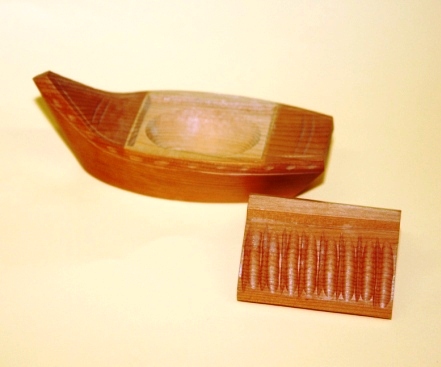 茶道具 香合 一位彫 屋形舟香合 茶道具と茶の専門店 尾道 藤原茶舗