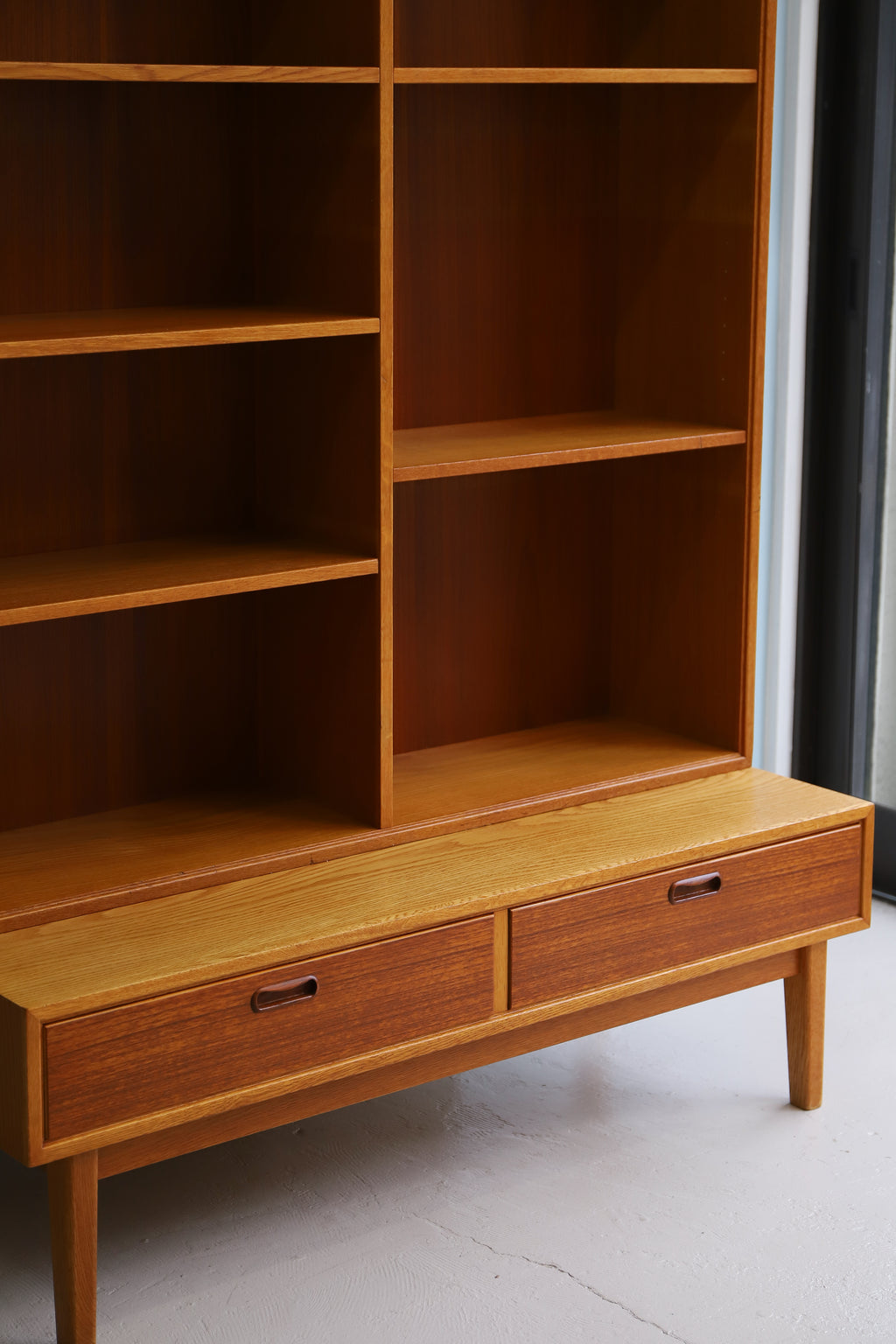 北欧ヴィンテージ ブックケース シェルフ オーク材 本棚 収納家具