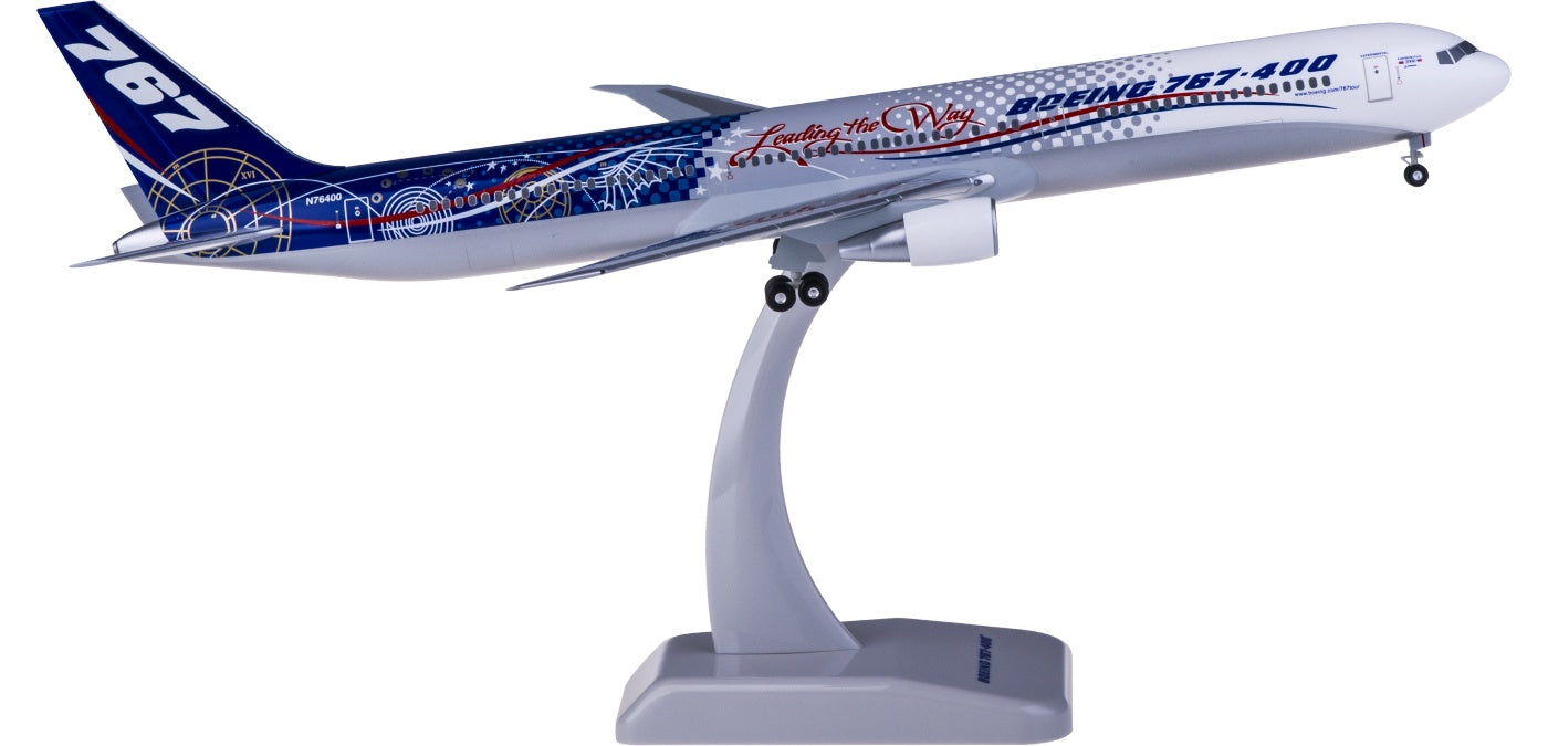 1:200 Hogan Wings HG2315GR Boeing 767-400 N76400 Boeing House